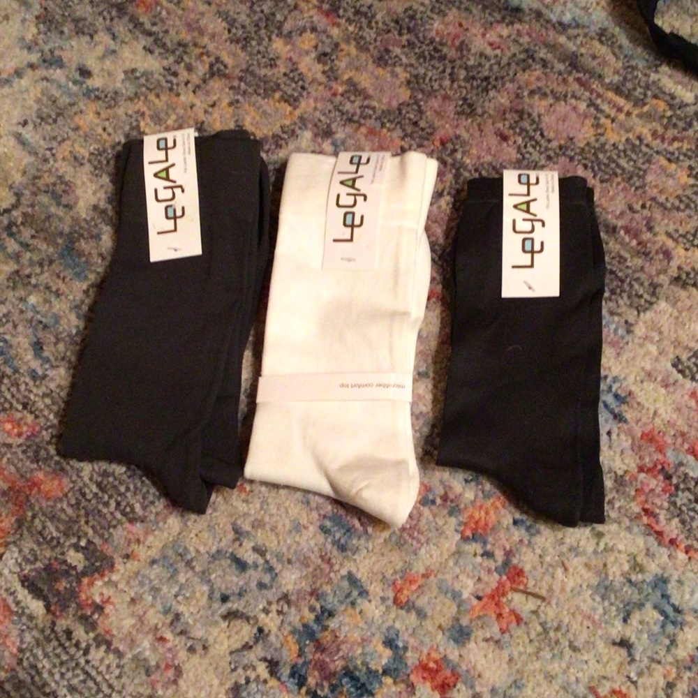 Le GaLe women’s Dress Socks - charcoal , Gray, and ivory